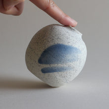 Load image into Gallery viewer, Mini Bud Vase Cobalt Splash

