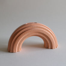 Load image into Gallery viewer, Mini Semi Circle Churros Vase in Peach Bud
